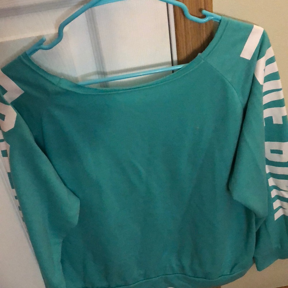 PINK Victoria Secret- Long Sleeve